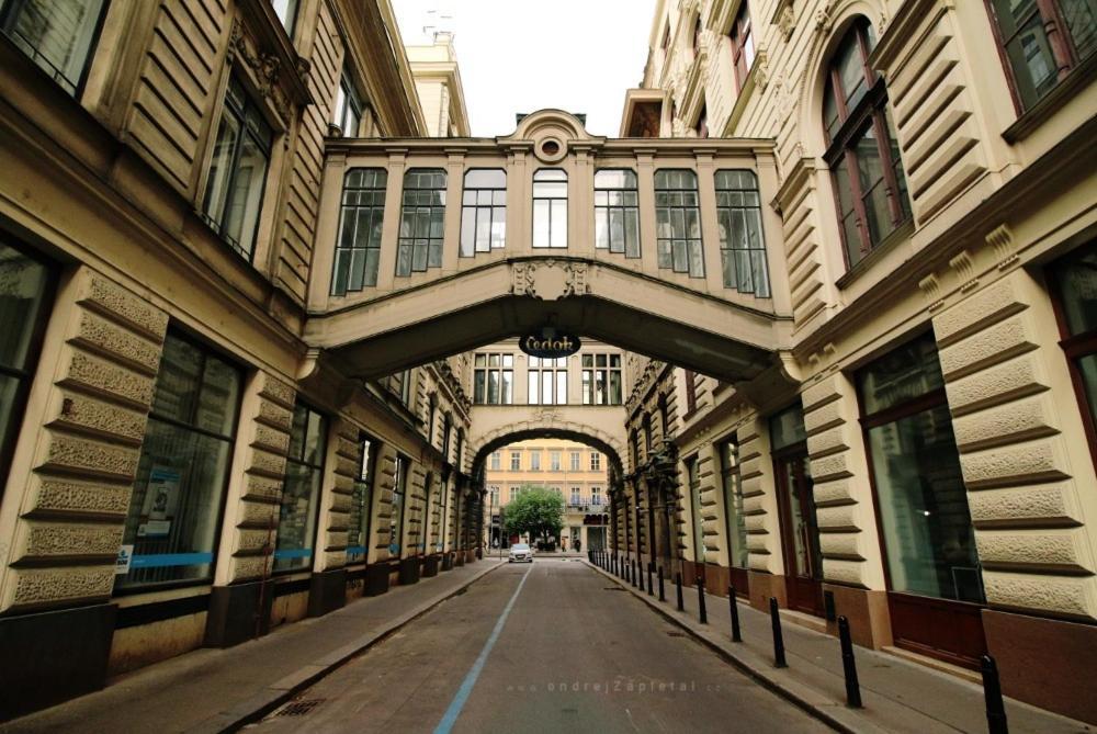 Apartamento Nekazanka